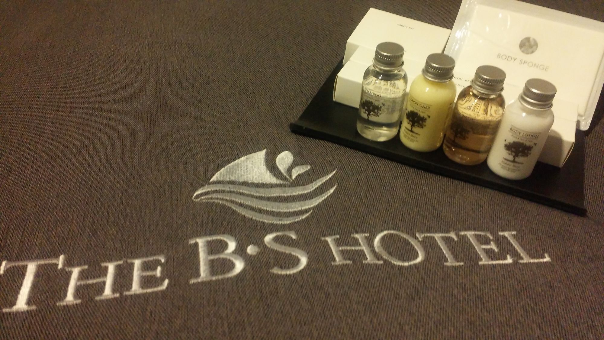 The Bs Hotel Busan Station Экстерьер фото